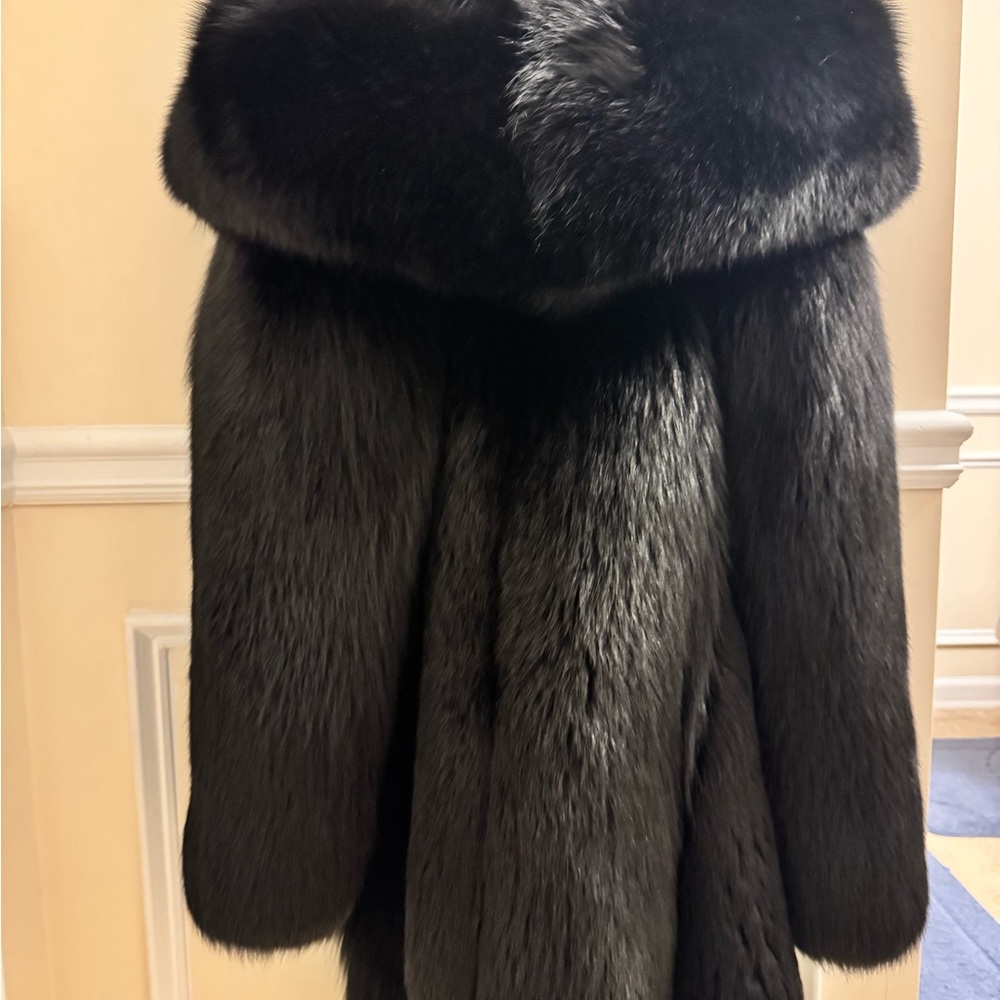 Saga Royal Fox Fur Coat XXL - Picture 4 of 9